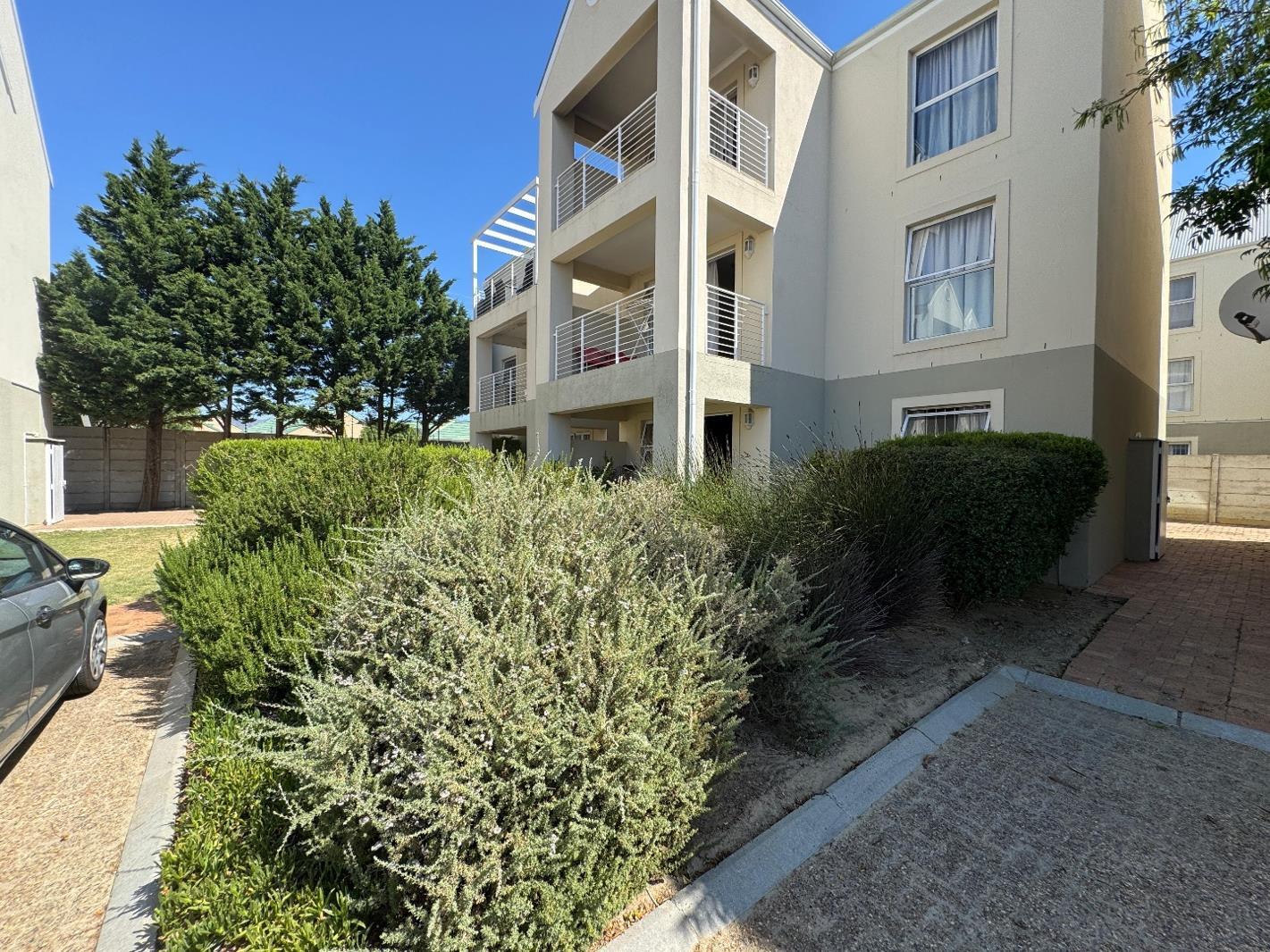2 Bedroom Apartment in Strand Central