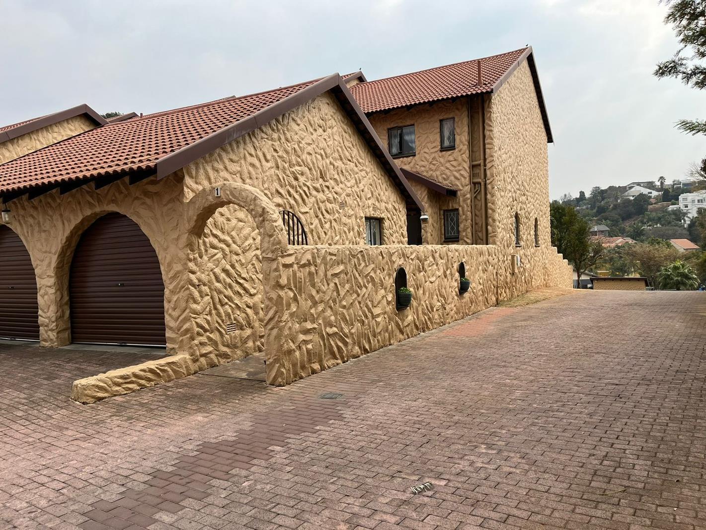 3 Bedroom Cluster in Northcliff