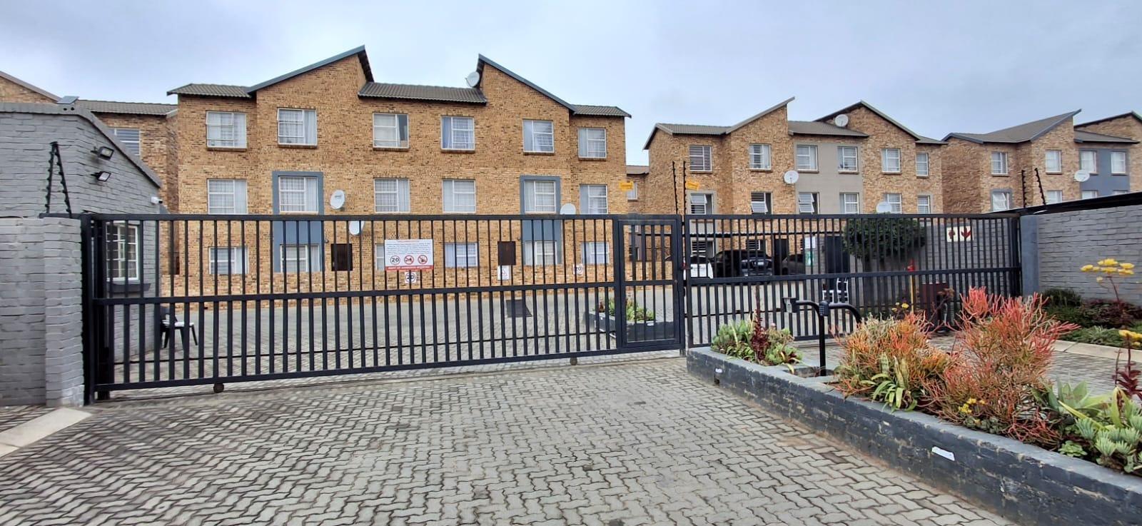 2 Bedroom Apartment in Honey Park
