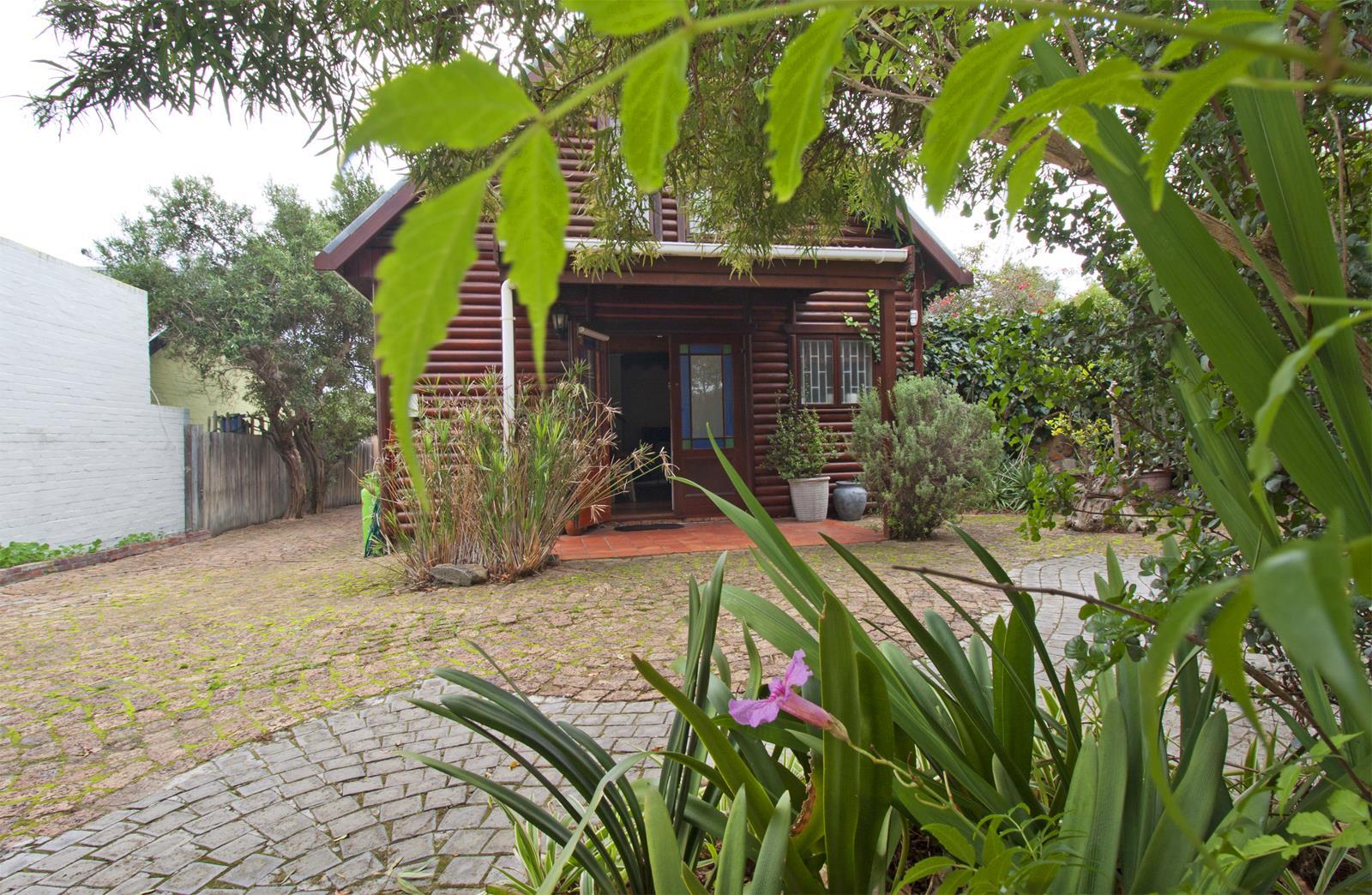 2 Bedroom House in Kommetjie
