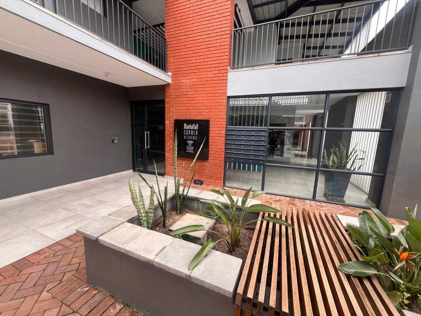 2 Bedroom Apartment in Century City