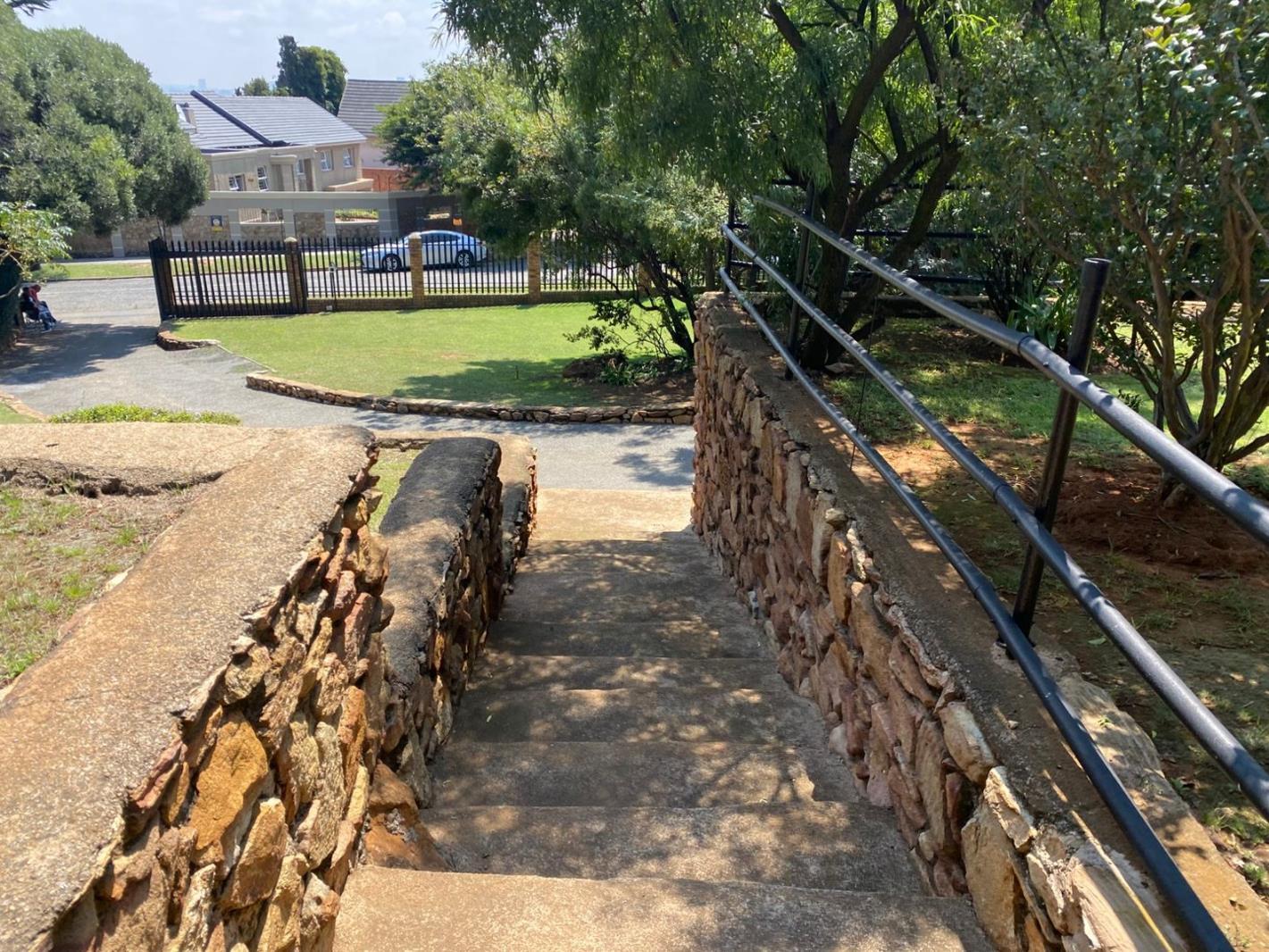 4 Bedroom House in Linmeyer