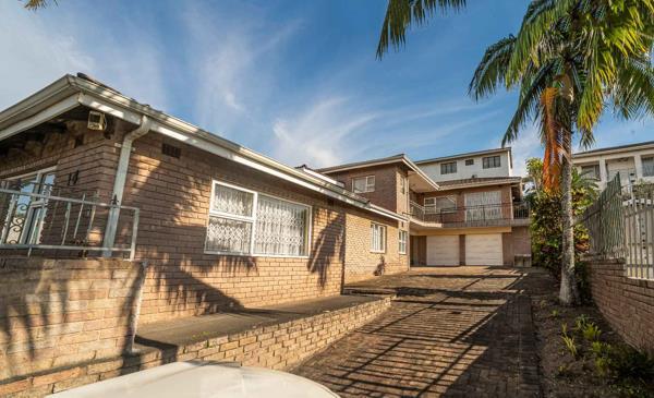 6 Bedroom House in Dawncrest
