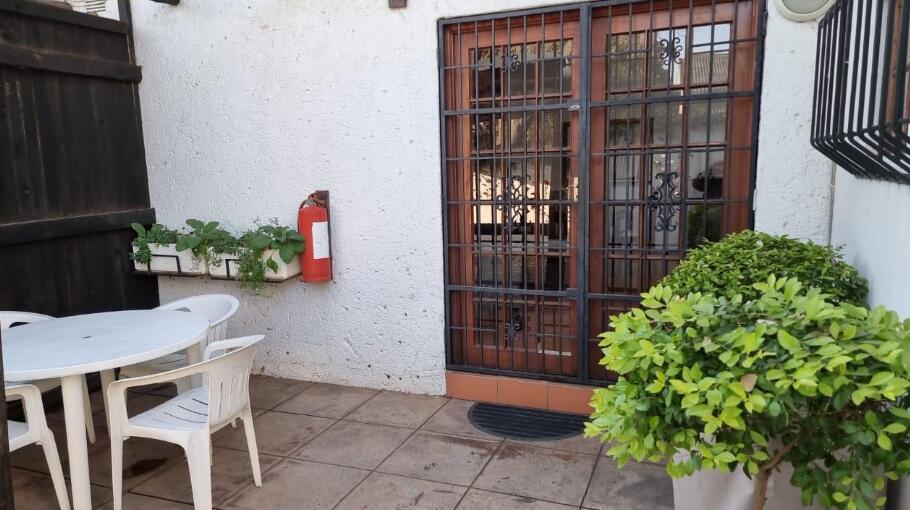 1 Bedroom Apartment in Maroeladal