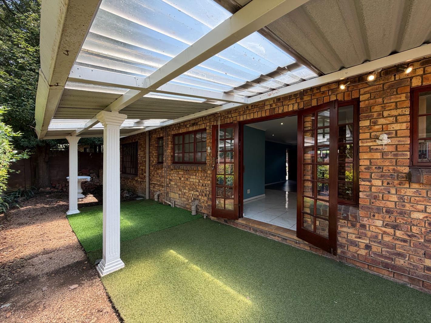 3 Bedroom Townhouse in Pelham
