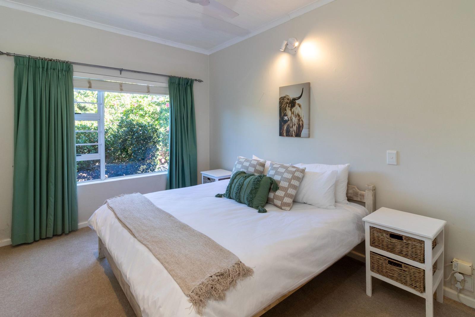 4 Bedroom House in Kenton On Sea