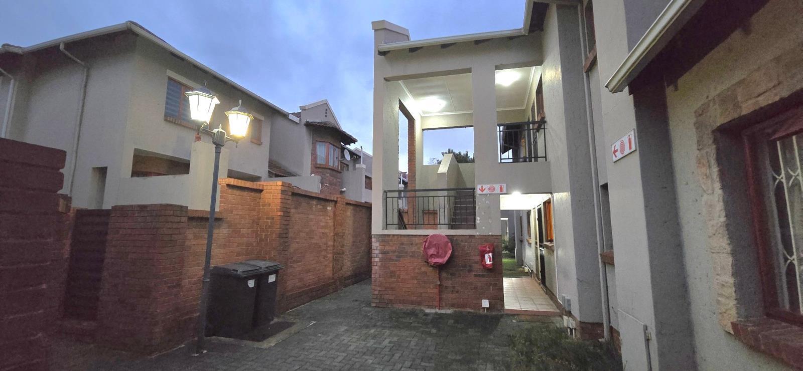 2 Bedroom Townhouse in Meyersdal