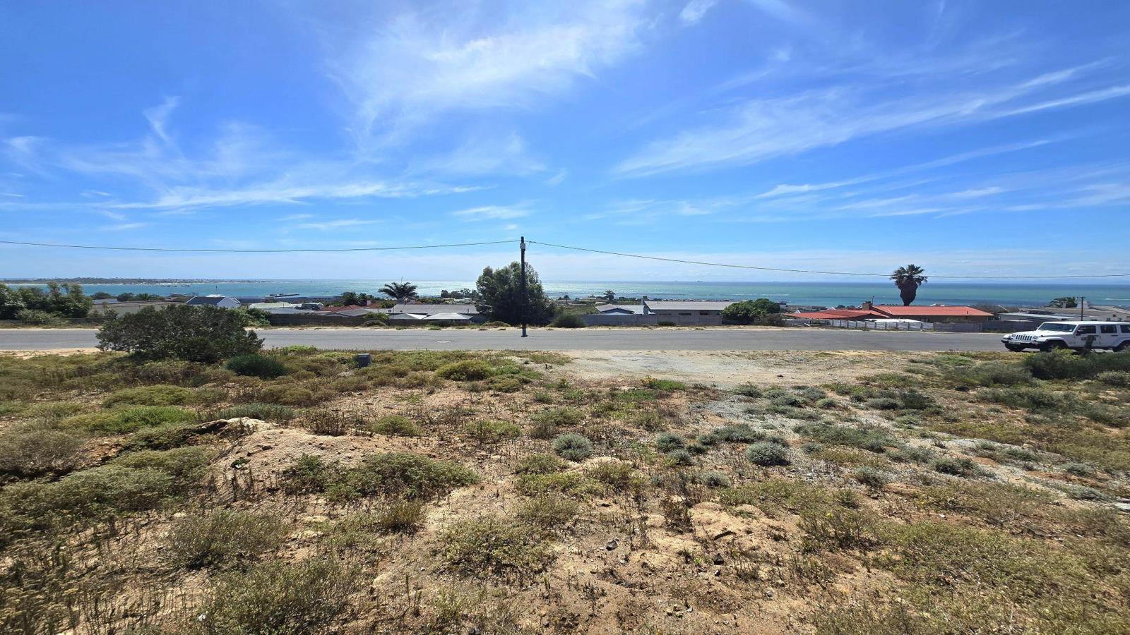 664 m² Land available in Da Gama Bay