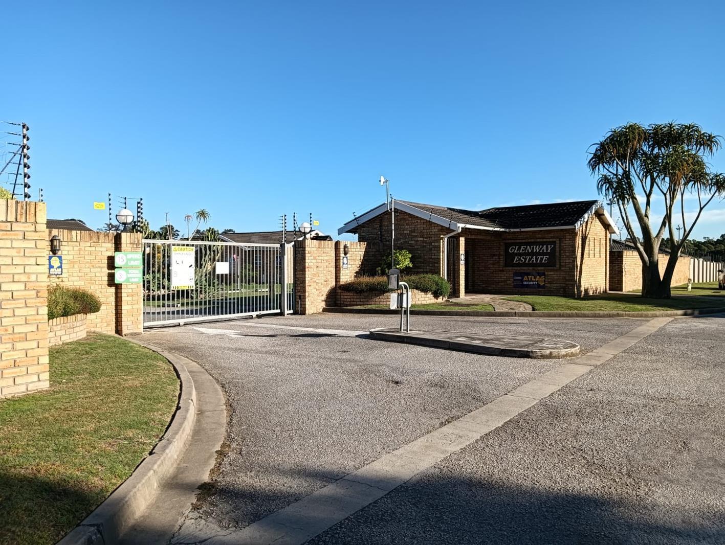 3 Bedroom Simplex in Sherwood and surrounds