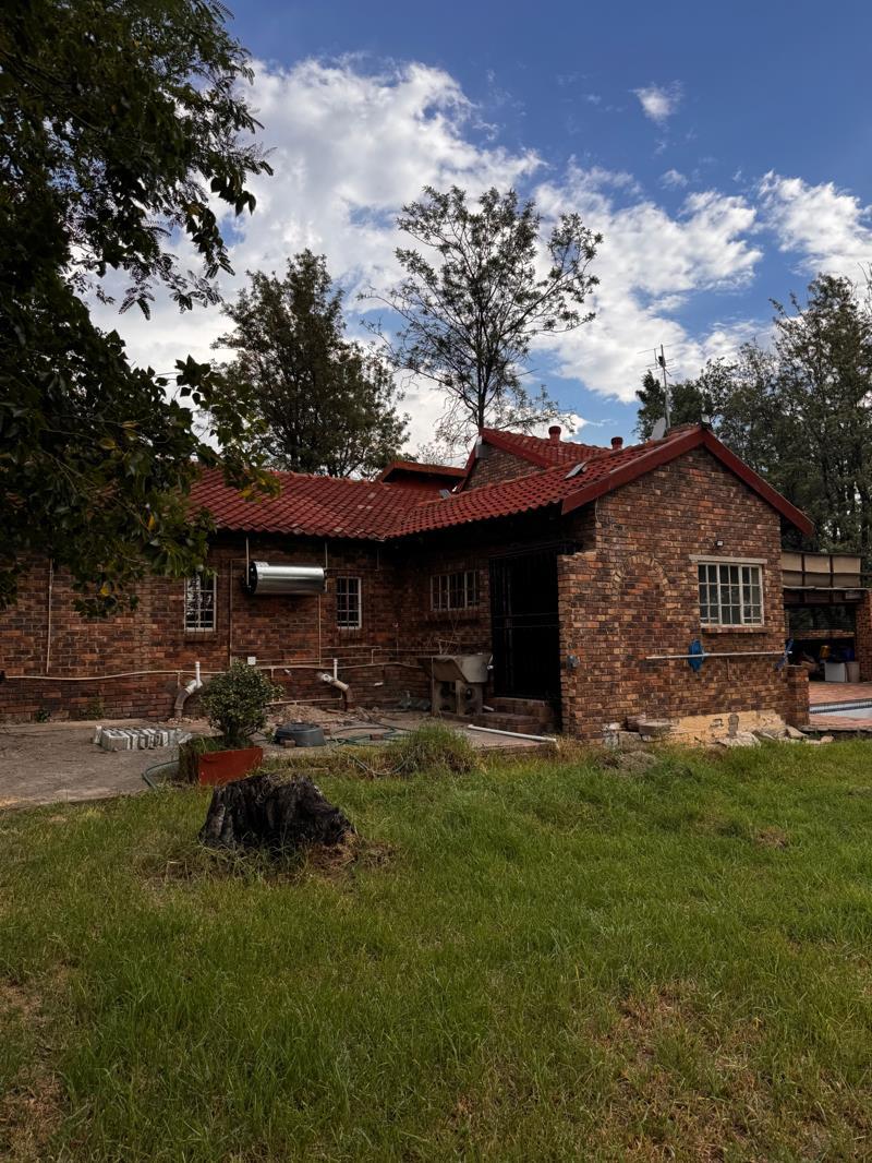 3 Bedroom House in Timsrand AH
