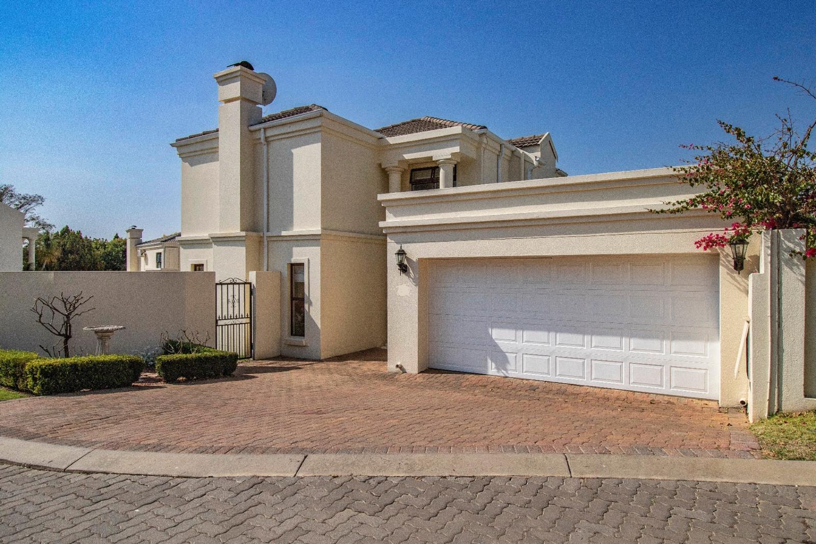 3 Bedroom Cluster in Lonehill