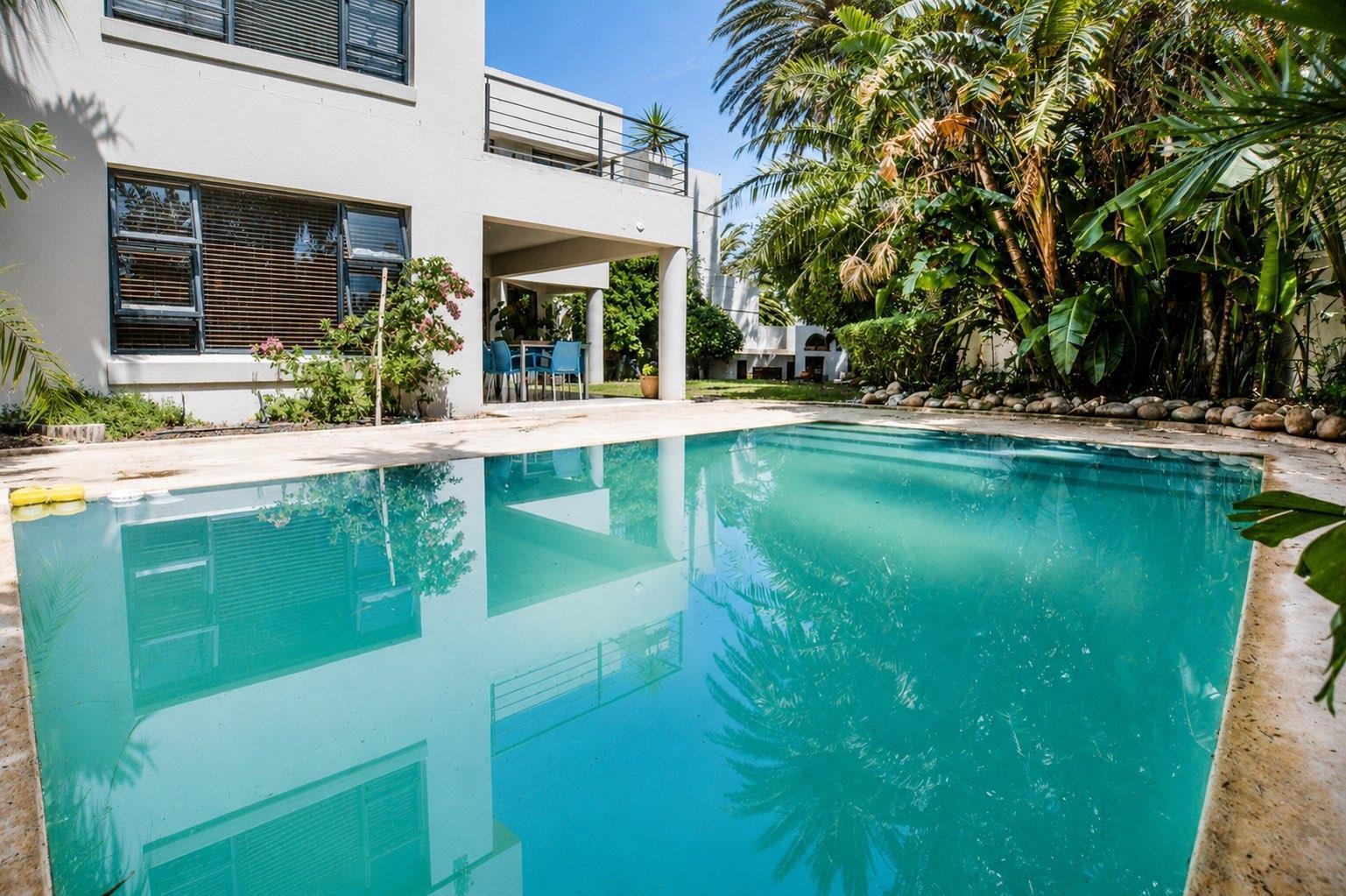 4 Bedroom House in Sunset Beach
