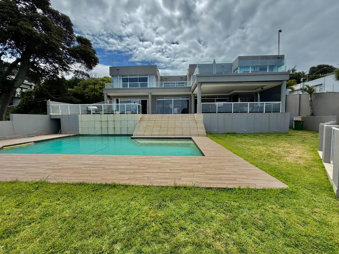 4 Bedroom House in Umhlanga Rocks