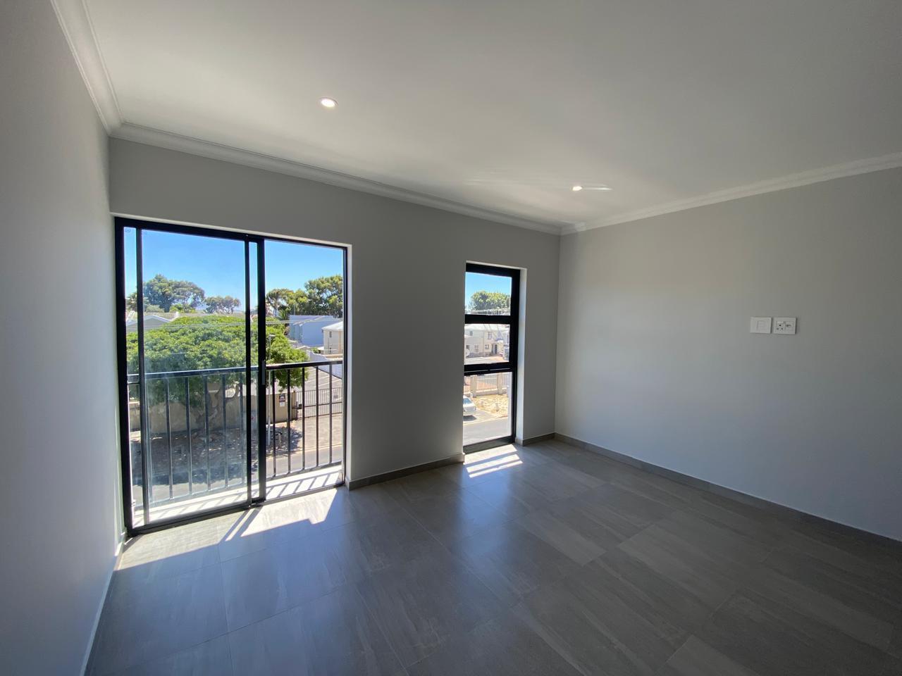 1 Bedroom Apartment in Table View