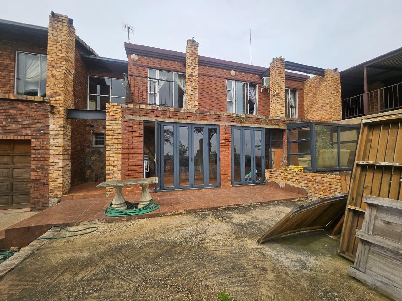 3 Bedroom House in Glenvista