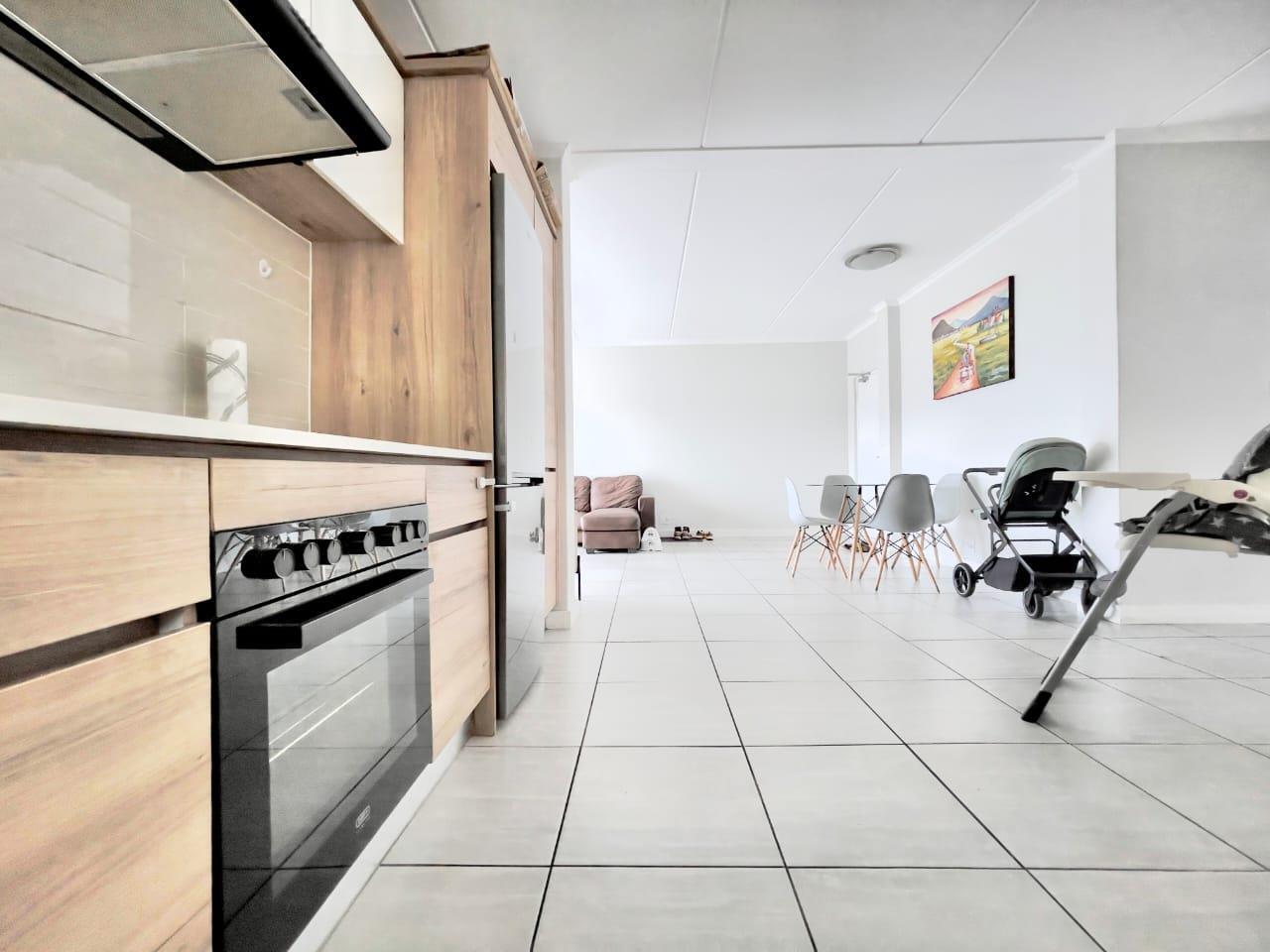 3 Bedroom Apartment in Waterfall