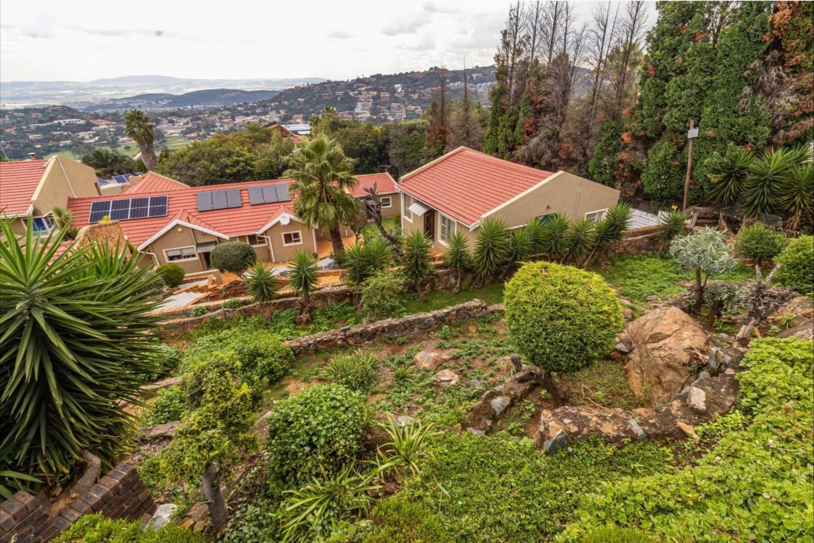 5 Bedroom House in Bassonia