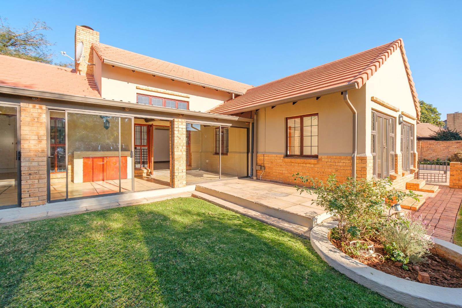 4 Bedroom House in Willowbrook