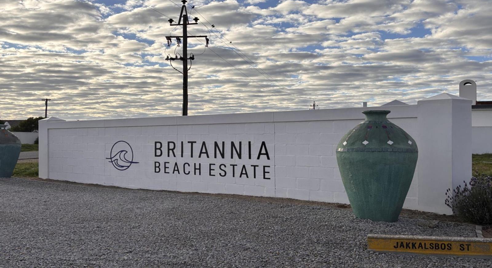 416 m² Land available in Britannia Bay