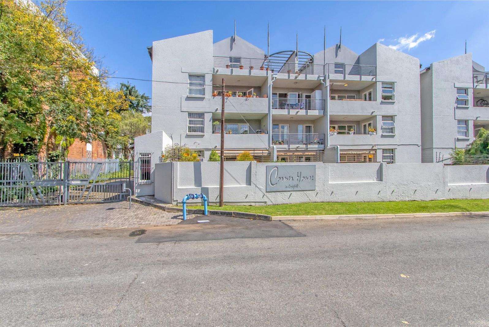 1 Bedroom Apartment in Craighall Park