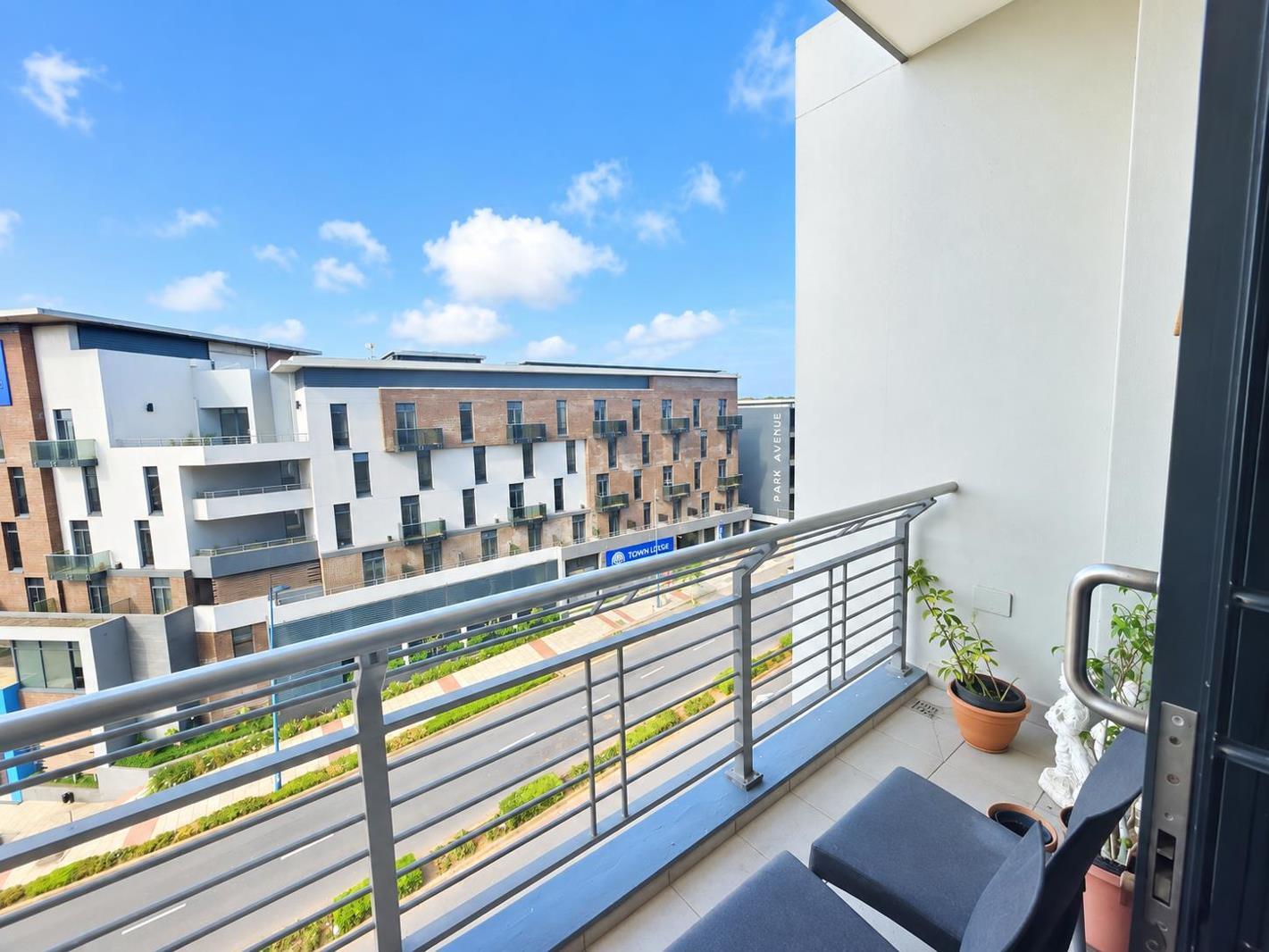 2 Bedroom Apartment in Umhlanga Ridge