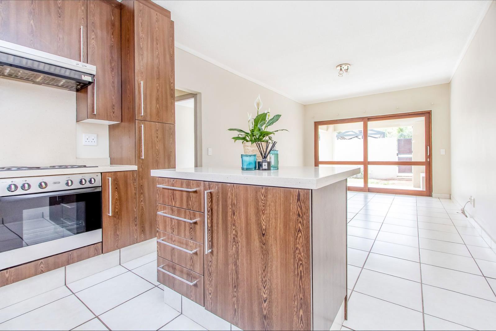 1 Bedroom Apartment in Fourways