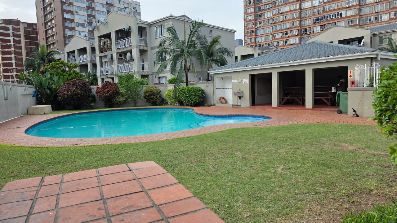 2 Bedroom Apartment in North Beach