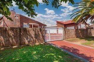 4 Bedroom House in Winchester Hills