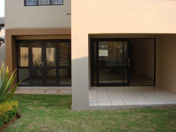 1 Bedroom Apartment in Pineslopes