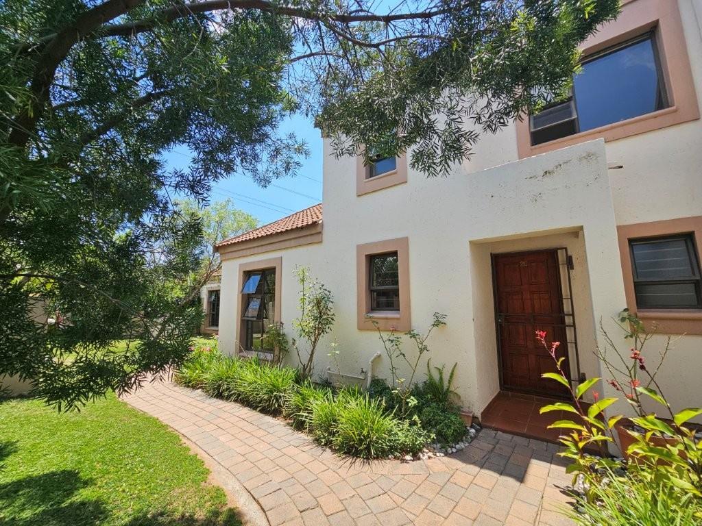 3 Bedroom Townhouse in Broadacres