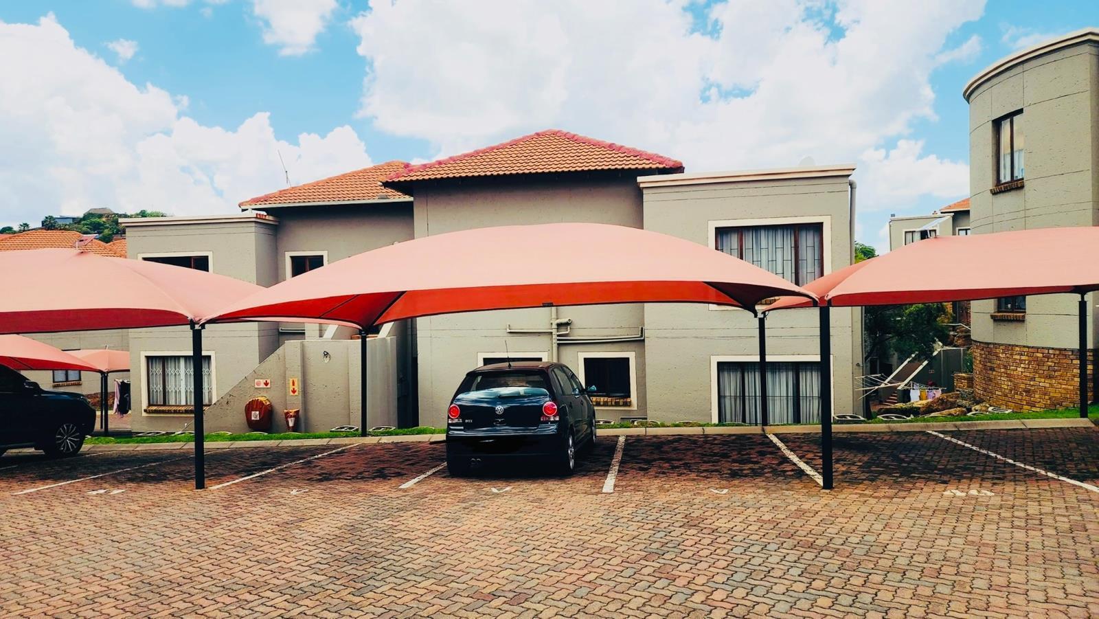 2 Bedroom Townhouse in Winchester Hills