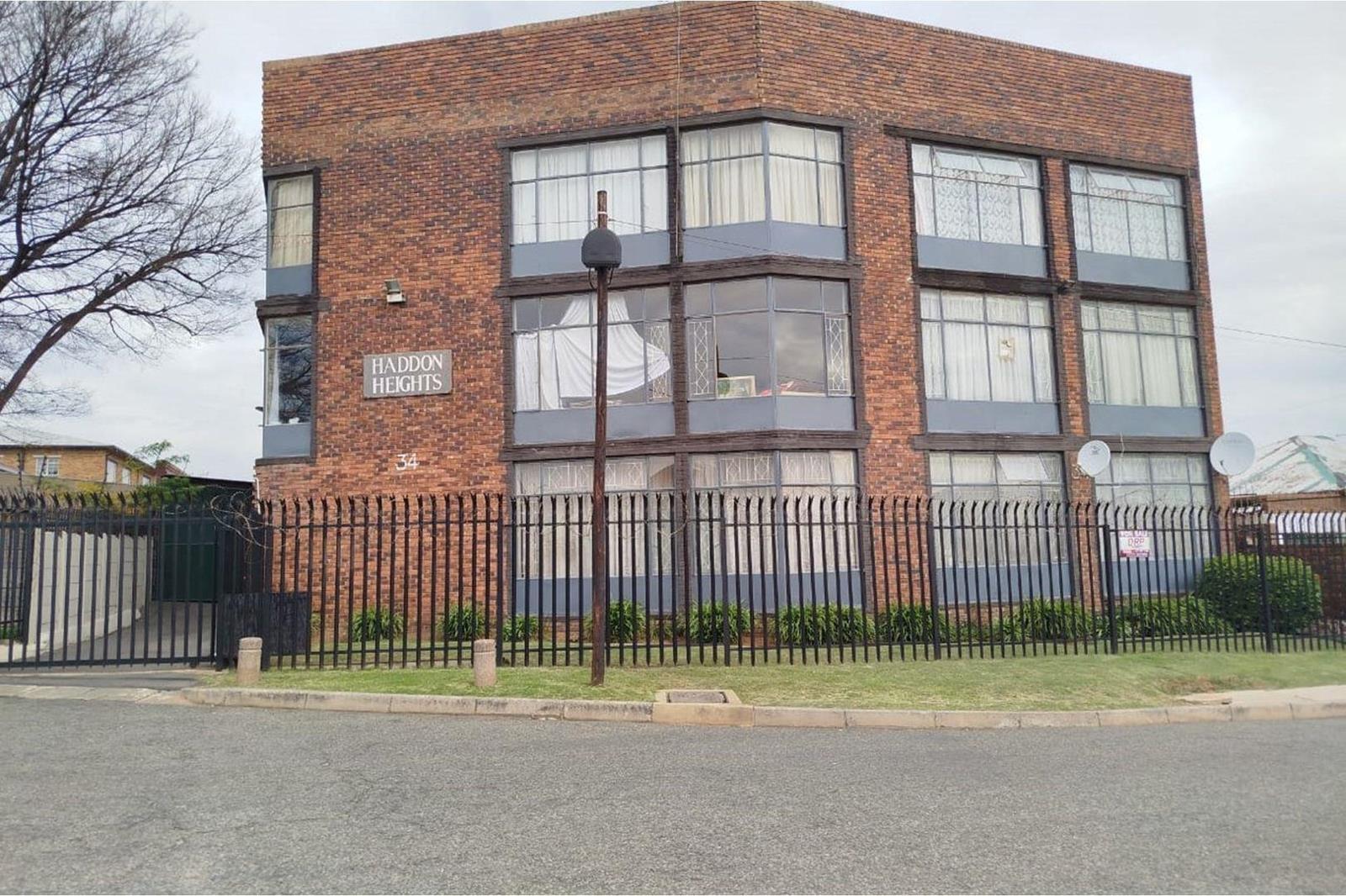 2 Bedroom Apartment in Haddon