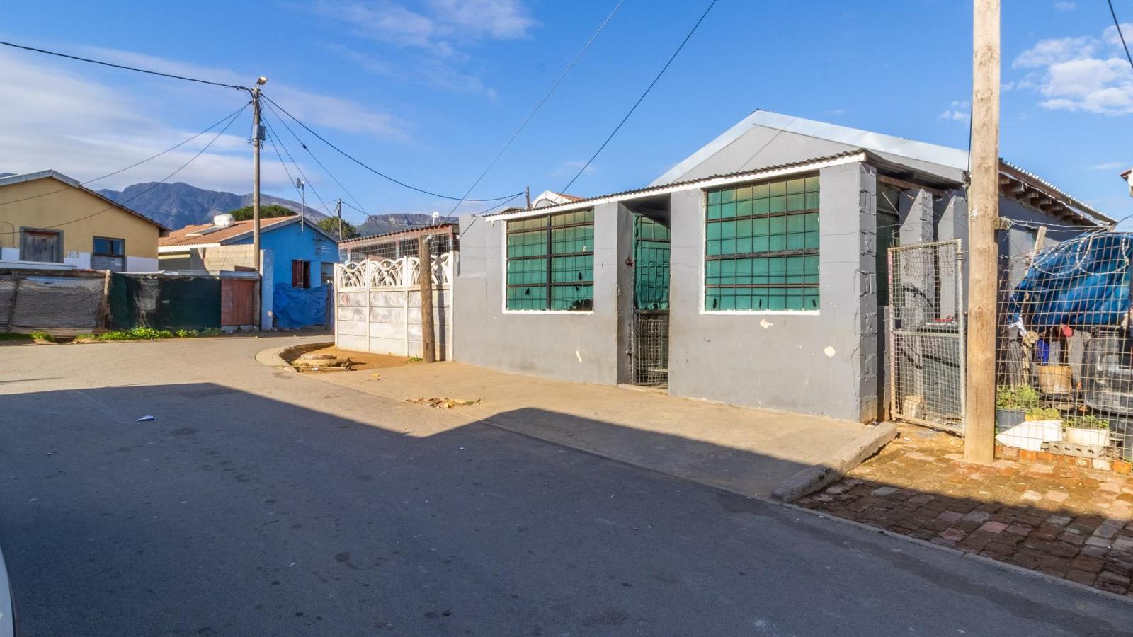4 Bedroom House in Dalvale