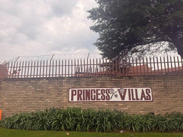 2 Bedroom Apartment in Princess AH