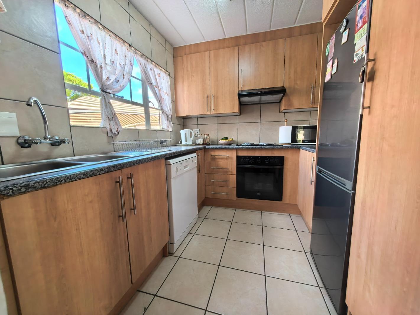 2 Bedroom Townhouse in Meyersdal