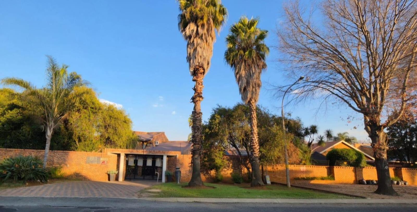 4 Bedroom House in Meyersdal