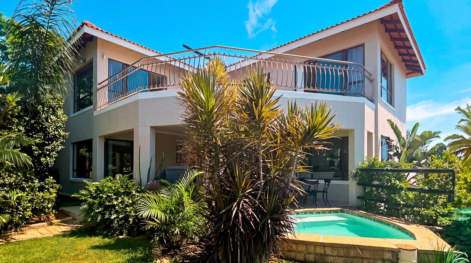 4 Bedroom House in Compensation Beach