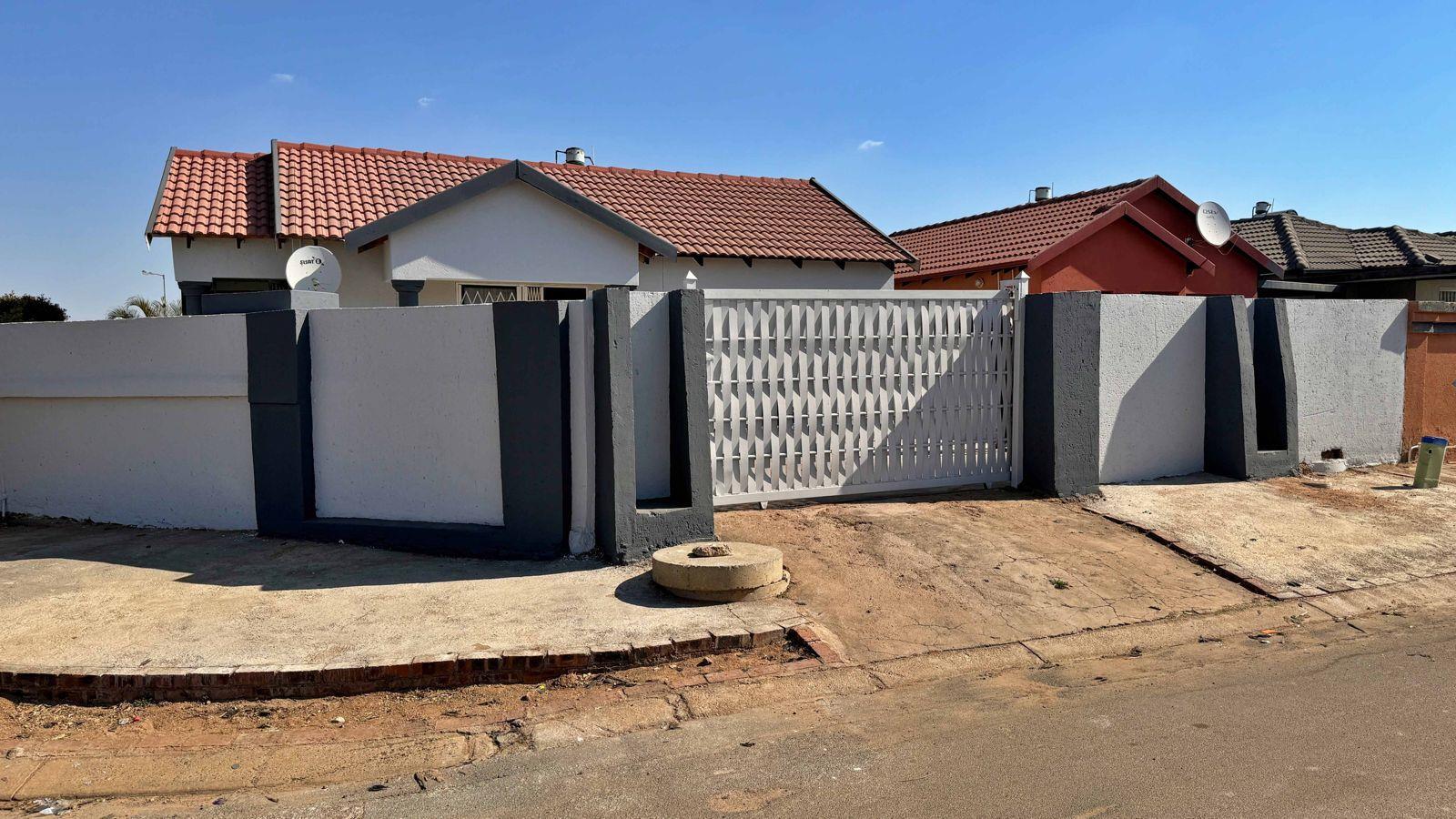 2 Bedroom House in Soshanguve