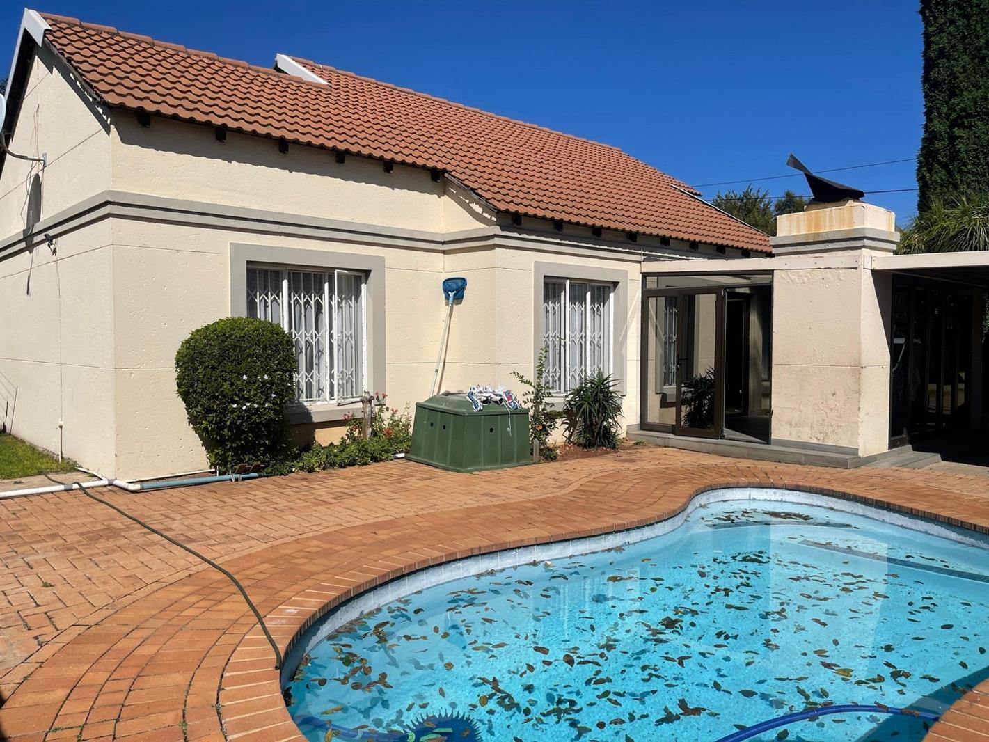 4 Bedroom Townhouse in Terenure