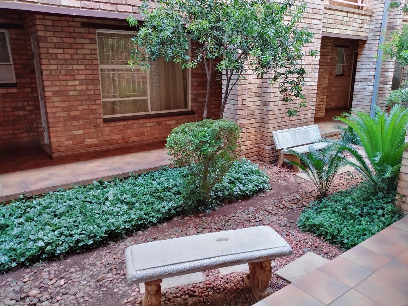 1 Bedroom Apartment in Kanoniers Park