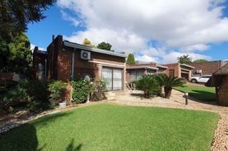 3 Bedroom House in Glenvista