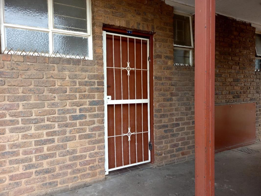 1 Bedroom Apartment in Daspoort