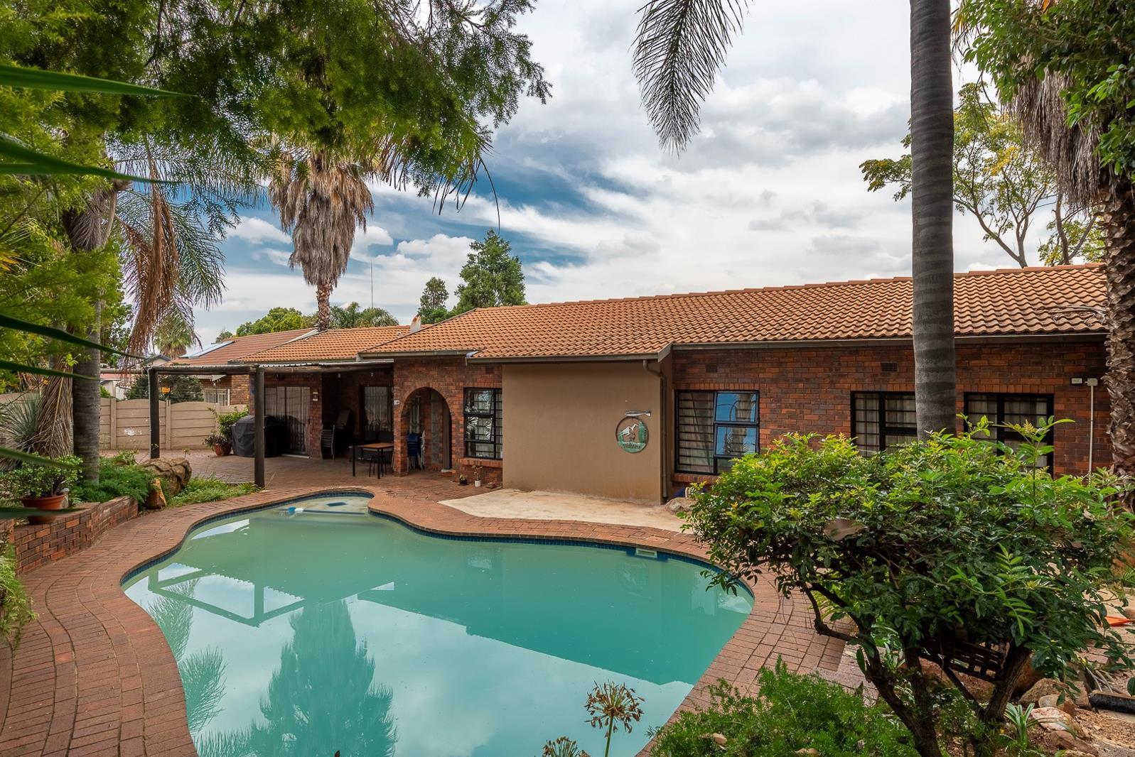 4 Bedroom House in Mulbarton