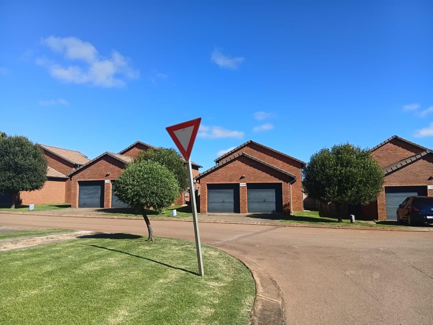 4 Bedroom Apartment in Chantelle