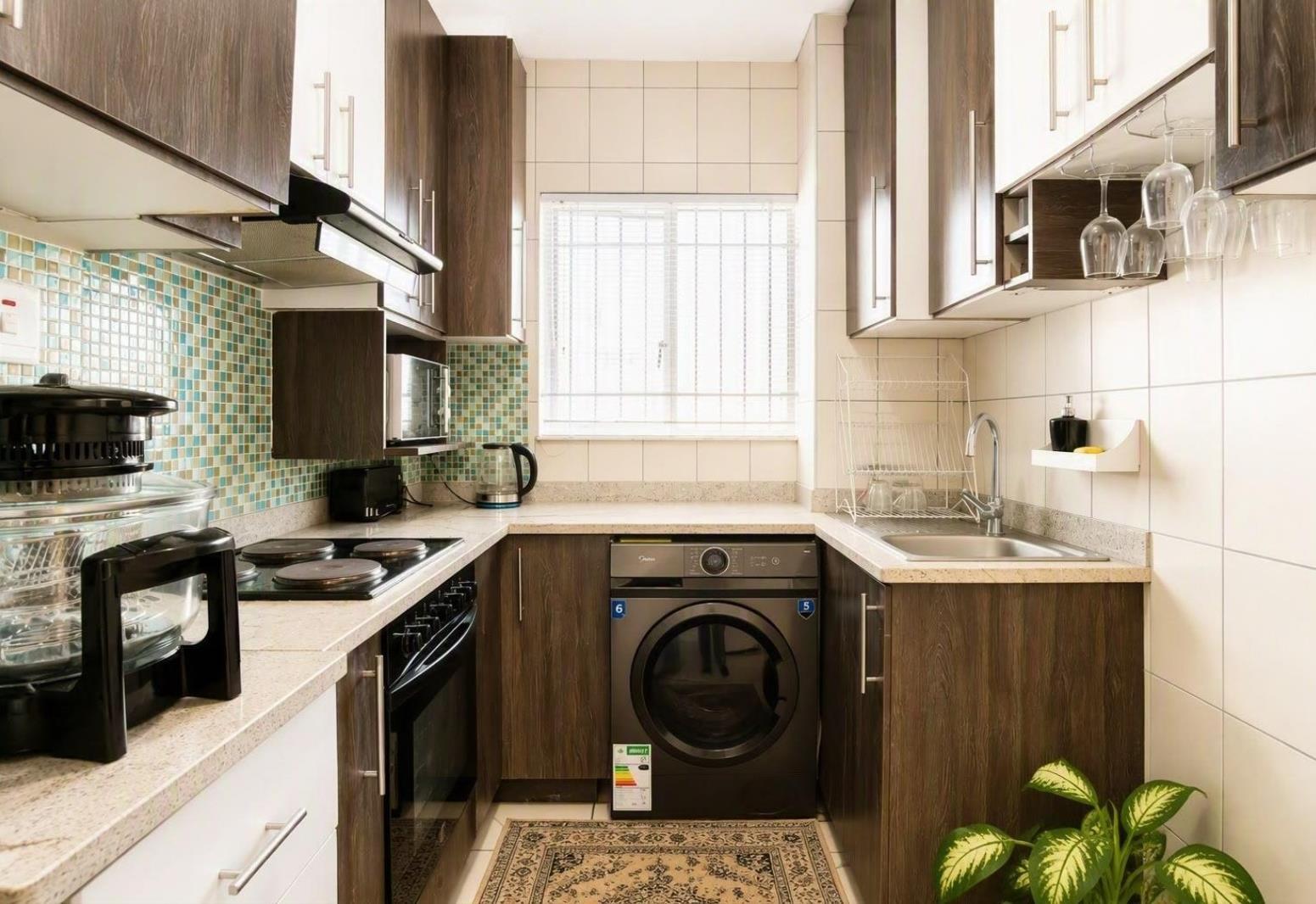 1 Bedroom Apartment in Essenwood
