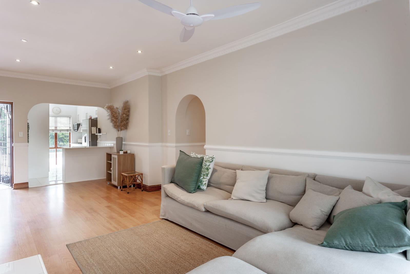 3 Bedroom Apartment in Craighall Park