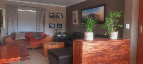 2 Bedroom Apartment in Sundowner
