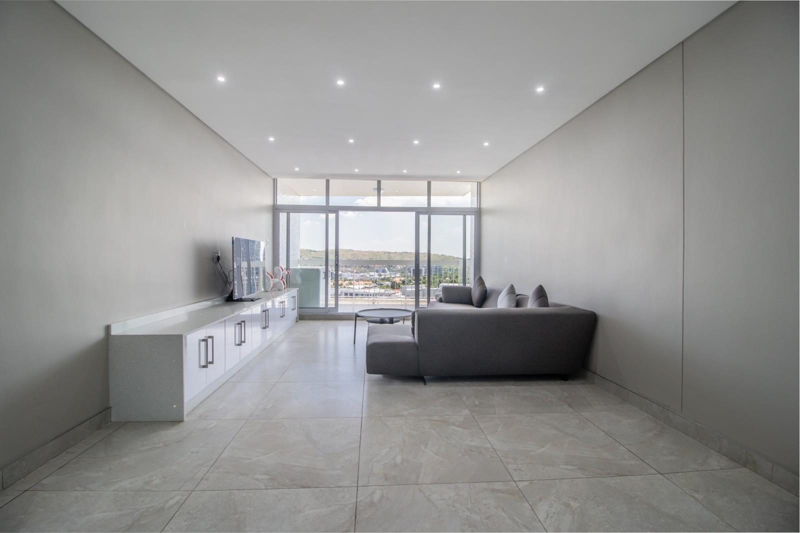 3 Bedroom Apartment in Bedford Gardens