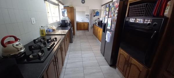 5 Bedroom House in Brackenhurst