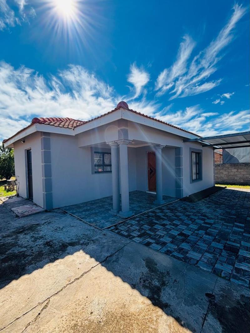 2 Bedroom House in Madeira Park